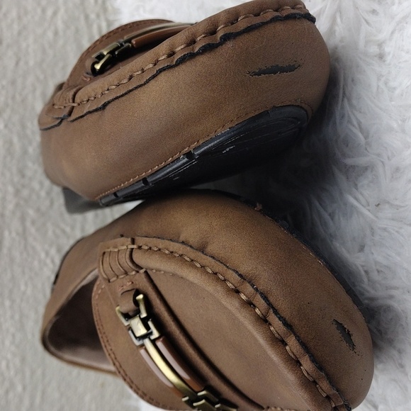 Life Stride Velocity Tan Faux Leather Almond Toe Low Wedged Heel Slip On Loafer - Picture 15 of 16